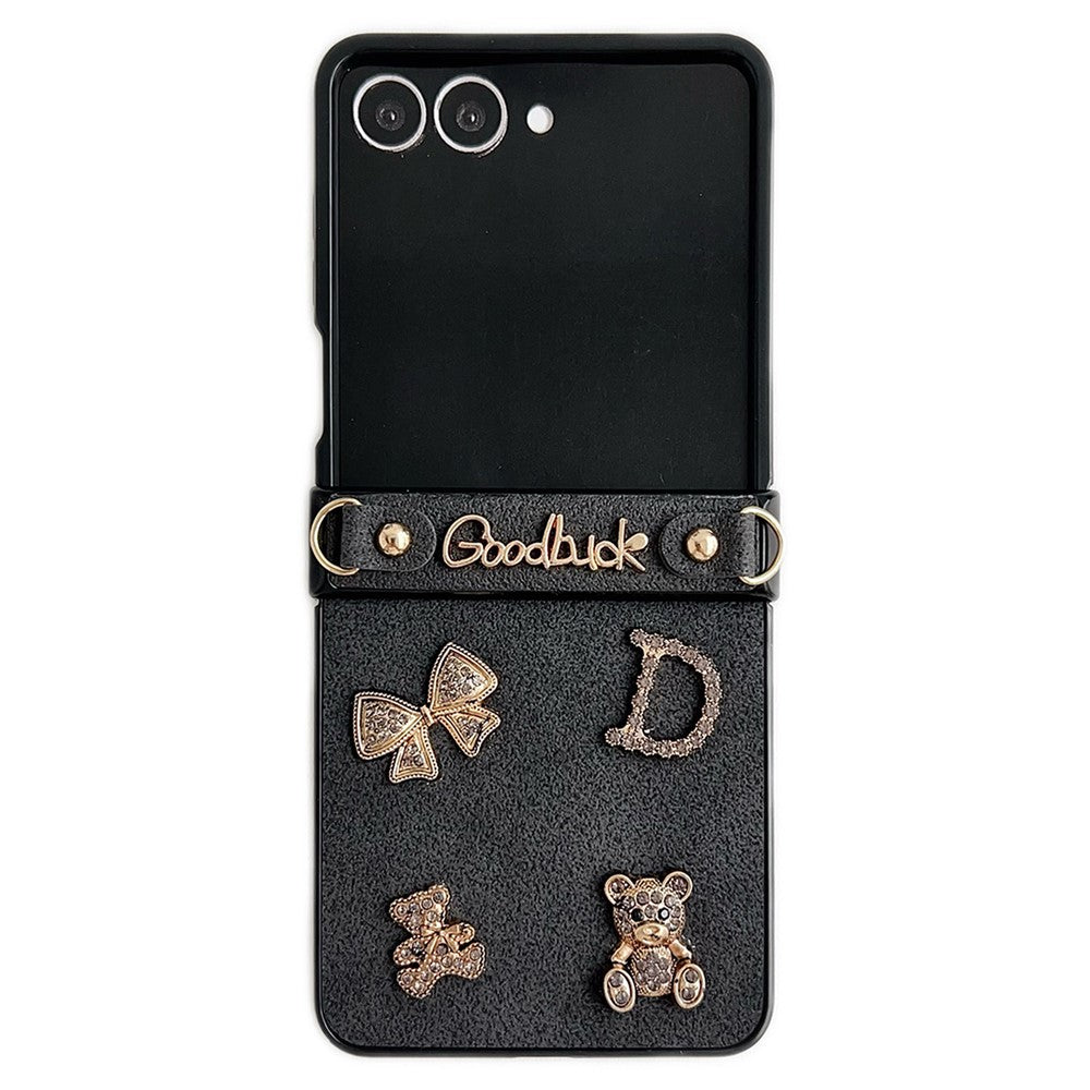 Til Samsung Galaxy Z Flip8 Cover Månekrater Tekstur Læder + PC Beskyttende Cover med Rhinestone Metal Charms
