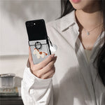 Til Samsung Galaxy Z Flip7 5G-cover, broderi med hestemotiv, mikrofiberlæderbagside med ringholder og støttefod