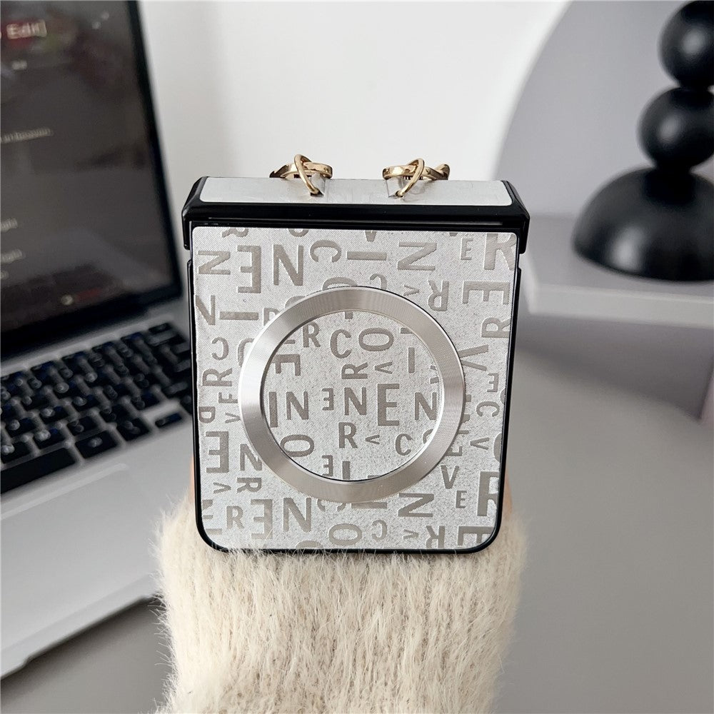 Til Samsung Galaxy Z Flip7 5G Magnetisk Etui Bogstavmønster Læder + PC Foldbart Telefoncover med Snor