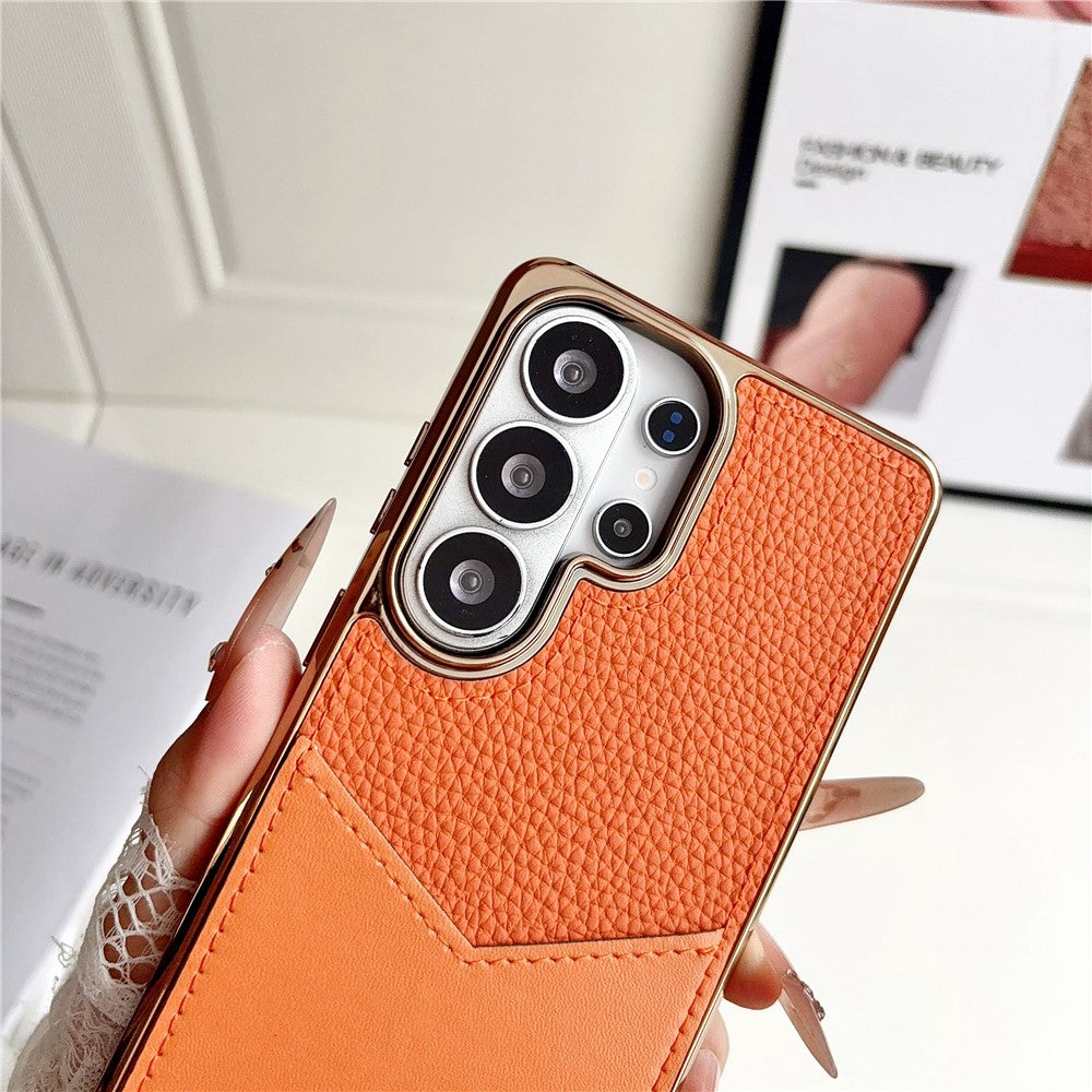 Samsung Galaxy S25 Ultra-etui, læderbeklædt PC + TPU-fingeraftryksafvisende cover med V-formet kortplads