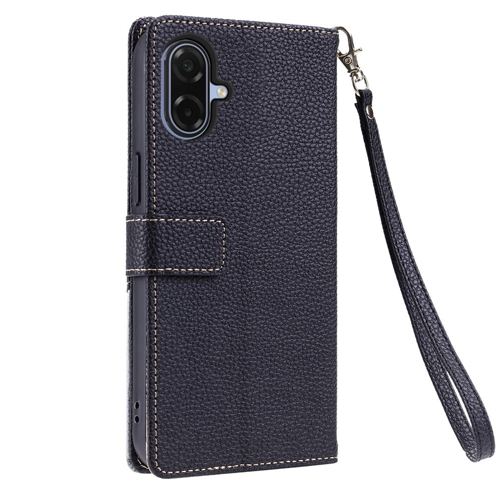 Samsung Galaxy A06 4G / A06 5G / A07 4G / A07 5G / A07s 4G / F70e 5G / M17e 5G / A08 5G / A08 4G Läderfodral med handledsrem och axelrem Tvåfärgat mobilfodral med flera kortplatser