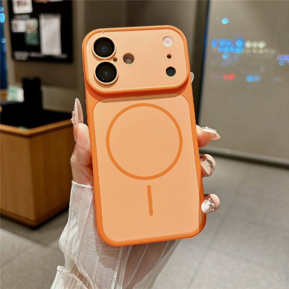 For iPhone 16 Magnetic Case Matte Skin Touch PC + TPU Shockproof Phone Cover