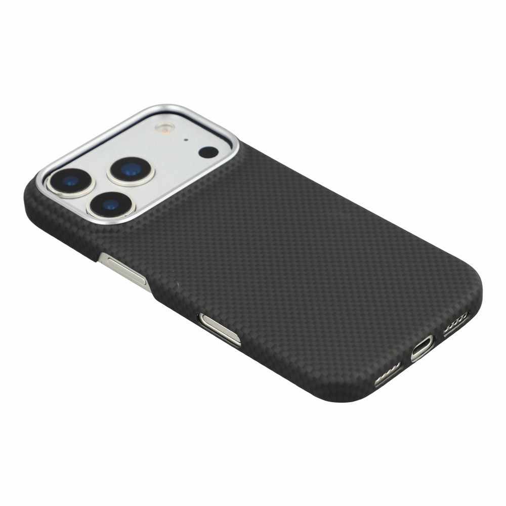 X-LEVEL til iPhone 18 Pro Max / 17 Pro Max Magnetisk Cover i Kulfibernano + Ramme til Kameralinse i Metal