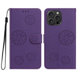 iPhone 13 Pro Max Plånboksfodral i PU-läder med daisymönster och handledsrem
