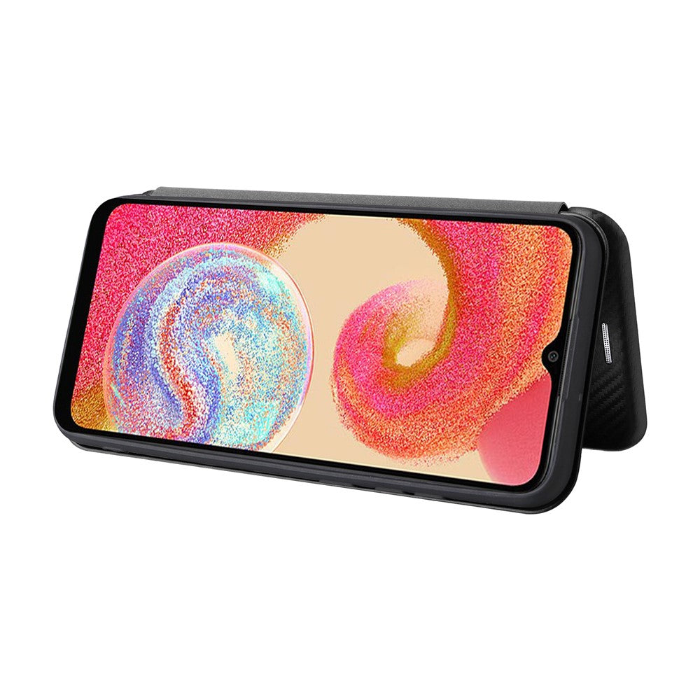Samsung Galaxy A04e 4G / F04 4G / M04 4G Kolfibertextur Magnetiskt PU-läder mobilskal Korthållare Fullt Skyddande mobilflik