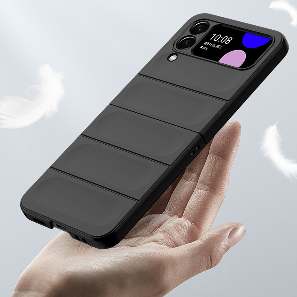 Skin-touch Folding Phone Case for Samsung Galaxy Z Flip4 5G, Hard PC Back Rugged Phone Cover