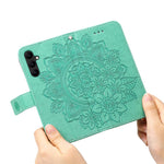 For Samsung Galaxy A24 4G (162.1 x 77.6 x 8.3mm) Case Floral Pattern PU Leather Wallet Stand Phone Cover