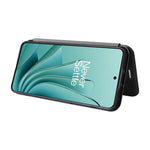 Til OnePlus Nord 3 5G / Ace 2V kulfibertekstur læder stander telefonetui kortholder telefoncover