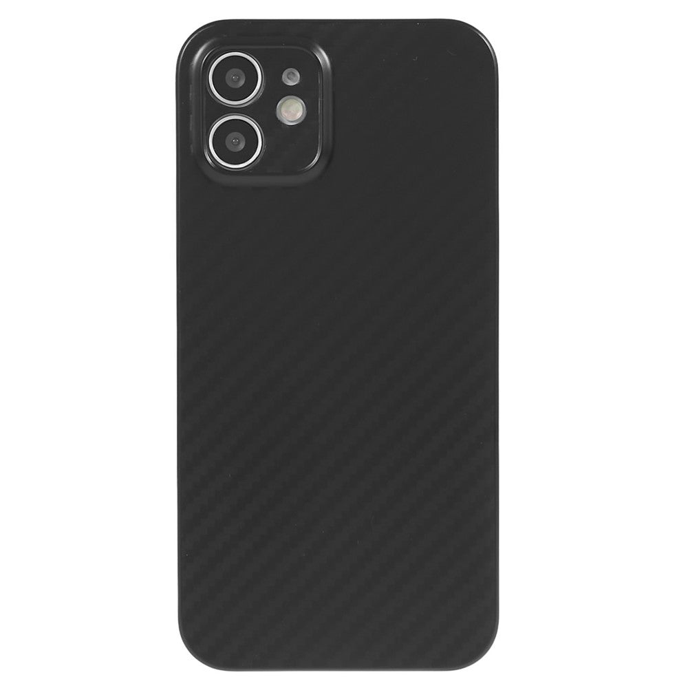 Til iPhone 12 6,1 tommer Supertyndt cover med kulfibertekstur PC-bagside (præcis udskæring til kameralinse)