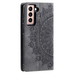 For Samsung Galaxy S22 5G Case Magnetic Auto Closing Mandala Flower Wallet Cover