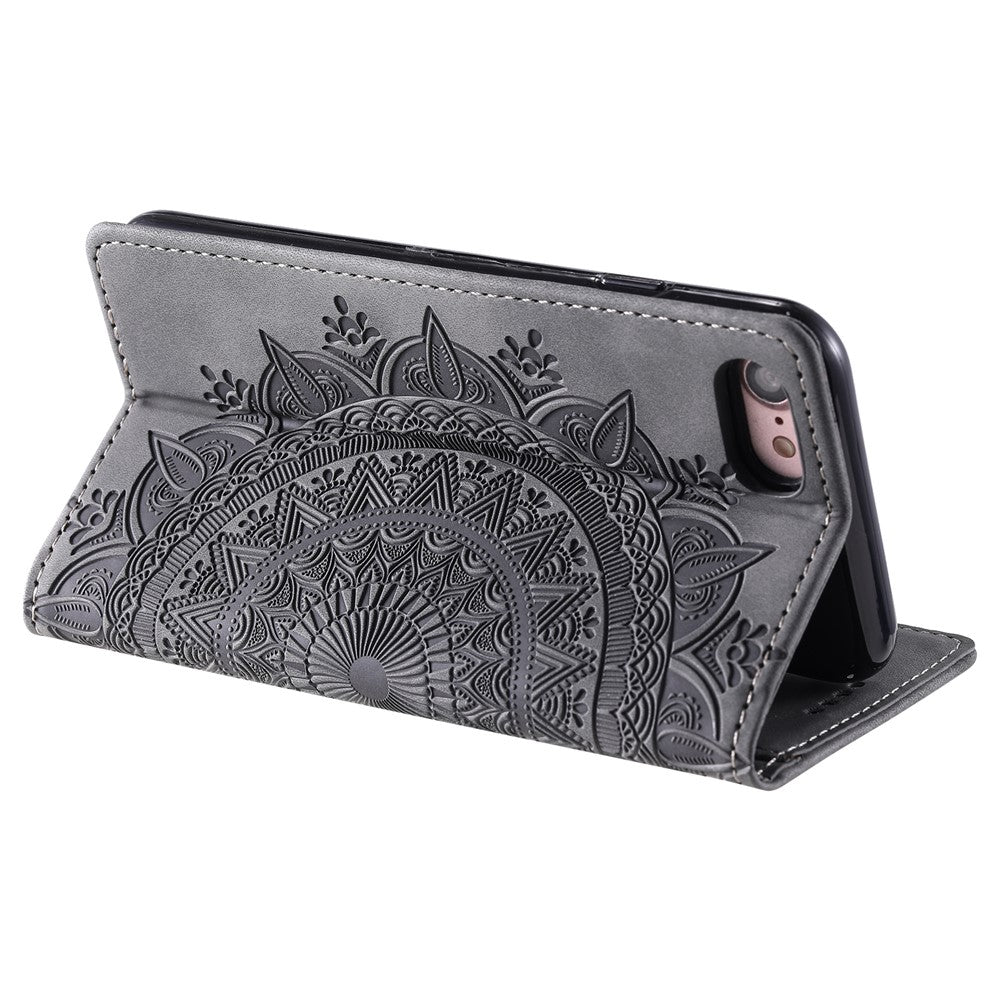 For iPhone 6 / 7 / 8 4.7 inch / SE (2022) / SE (2020) Case Imprinted Magnetic Leather Stand Phone Cover