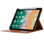 Til iPad (2025) / 10.9 (2022) Udvendig Kortplads Design PU-Læder Tabletcover Sammenfoldelig Stand Pung Penneholder Cover med Auto Wake / Sleep