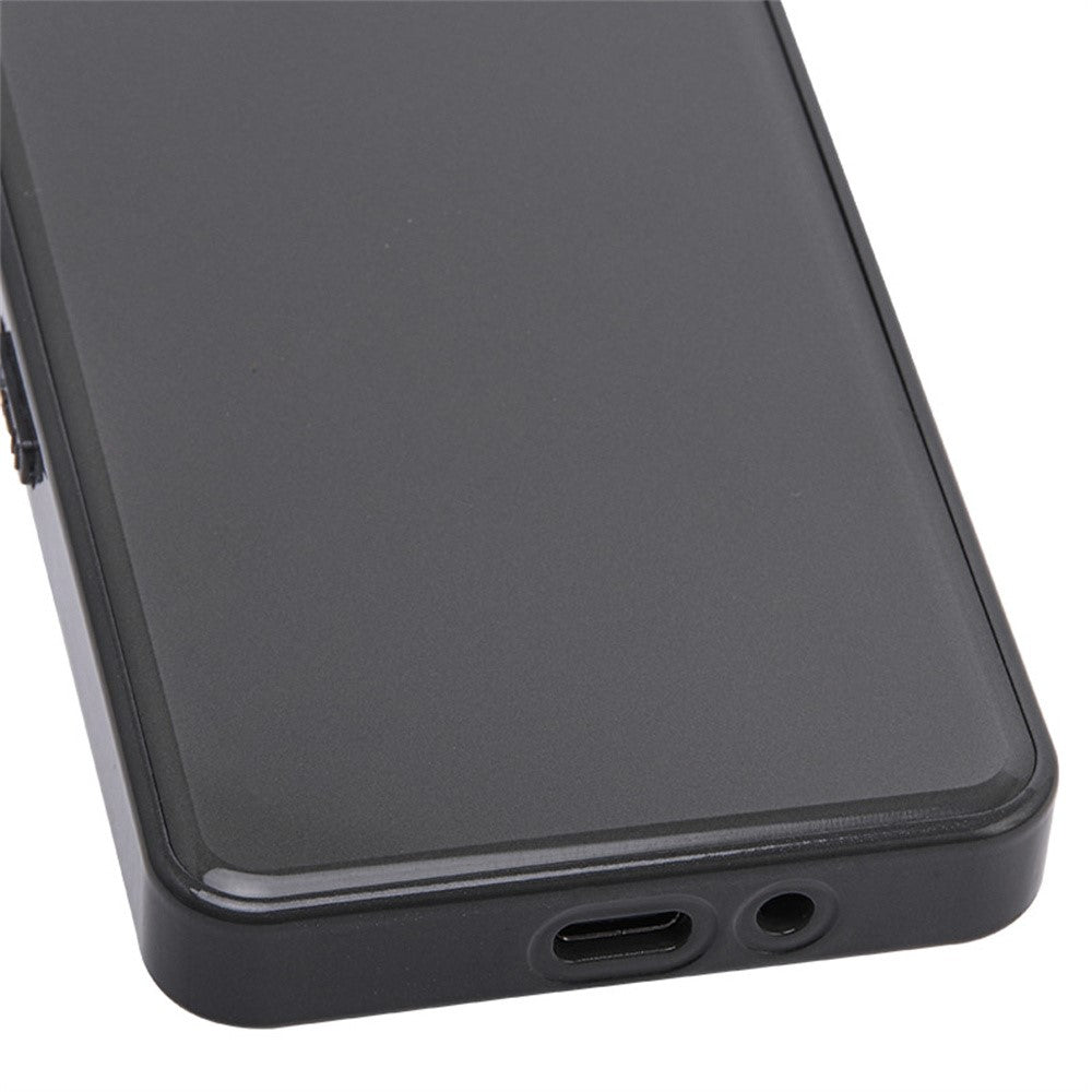 UNIWA A3502 2.4 Inch 4G Mini Smartphone MT6737M 2+16GB Dual SIM Touch Screen Android Mobile Phone