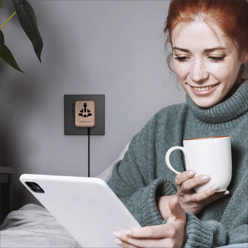 MOMAX UA27 1-World 2 Dubbel AC Mini GaN Global Adapter 35W Multiport Väggladdare Block Laddstation för Resor