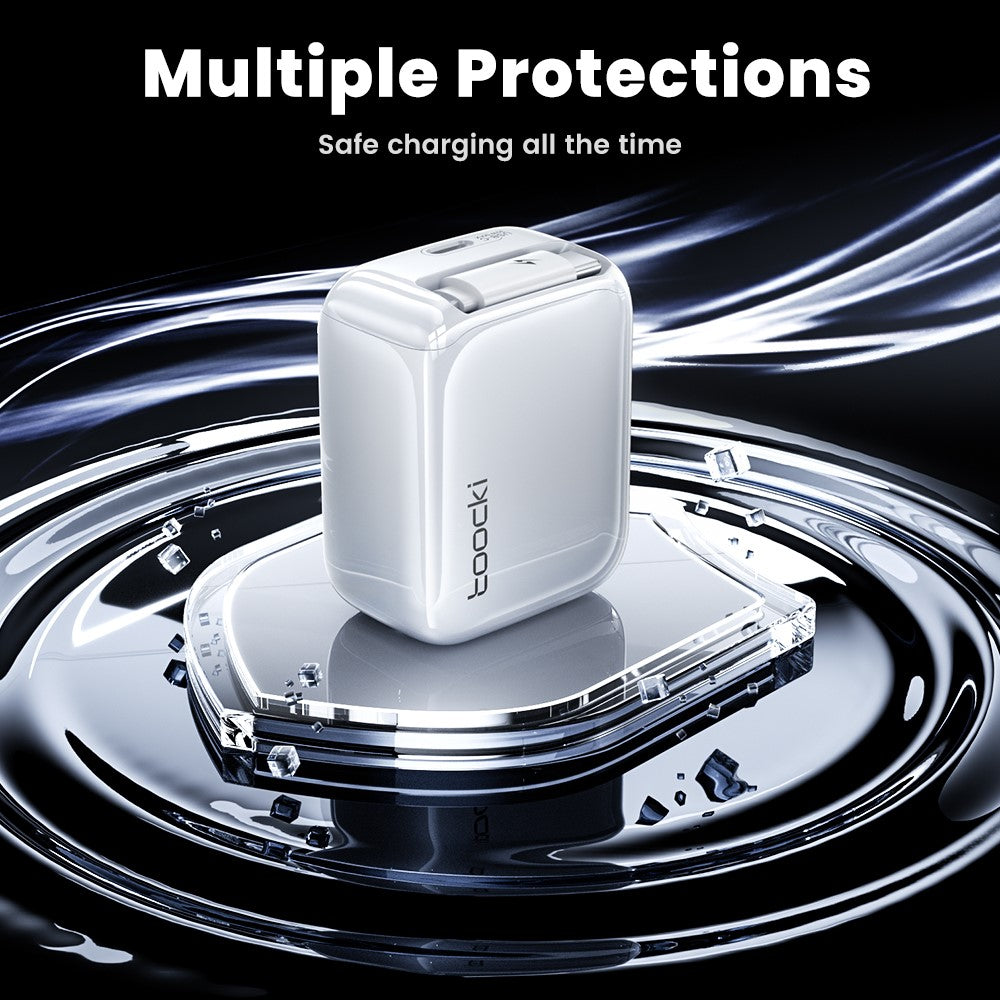 TOOCKI TC55302 30W GaN Charger Built-in 68cm Retractable USB-C Cable 2-in-1 Fast Charging Power Adapter