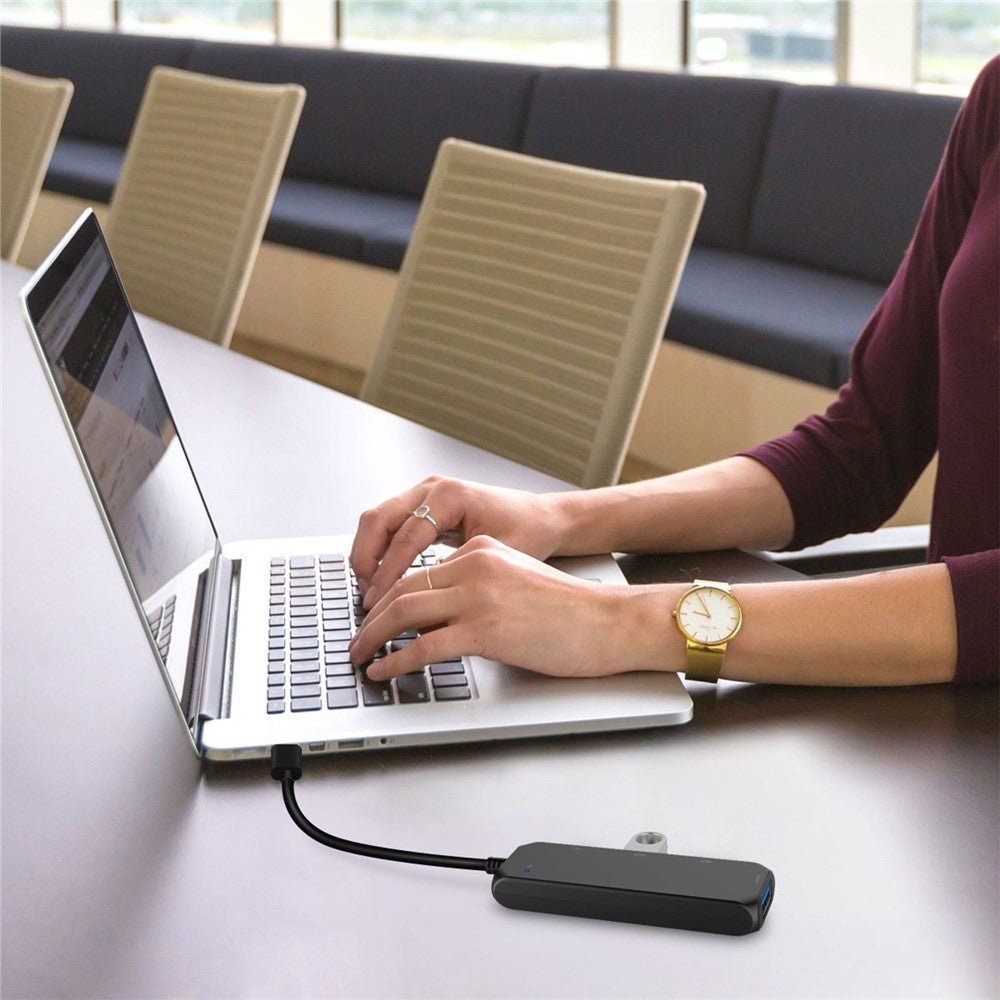 ST31 Laptop Expansion USB Type-C Hub Splitter Multi-Functional Docking Station