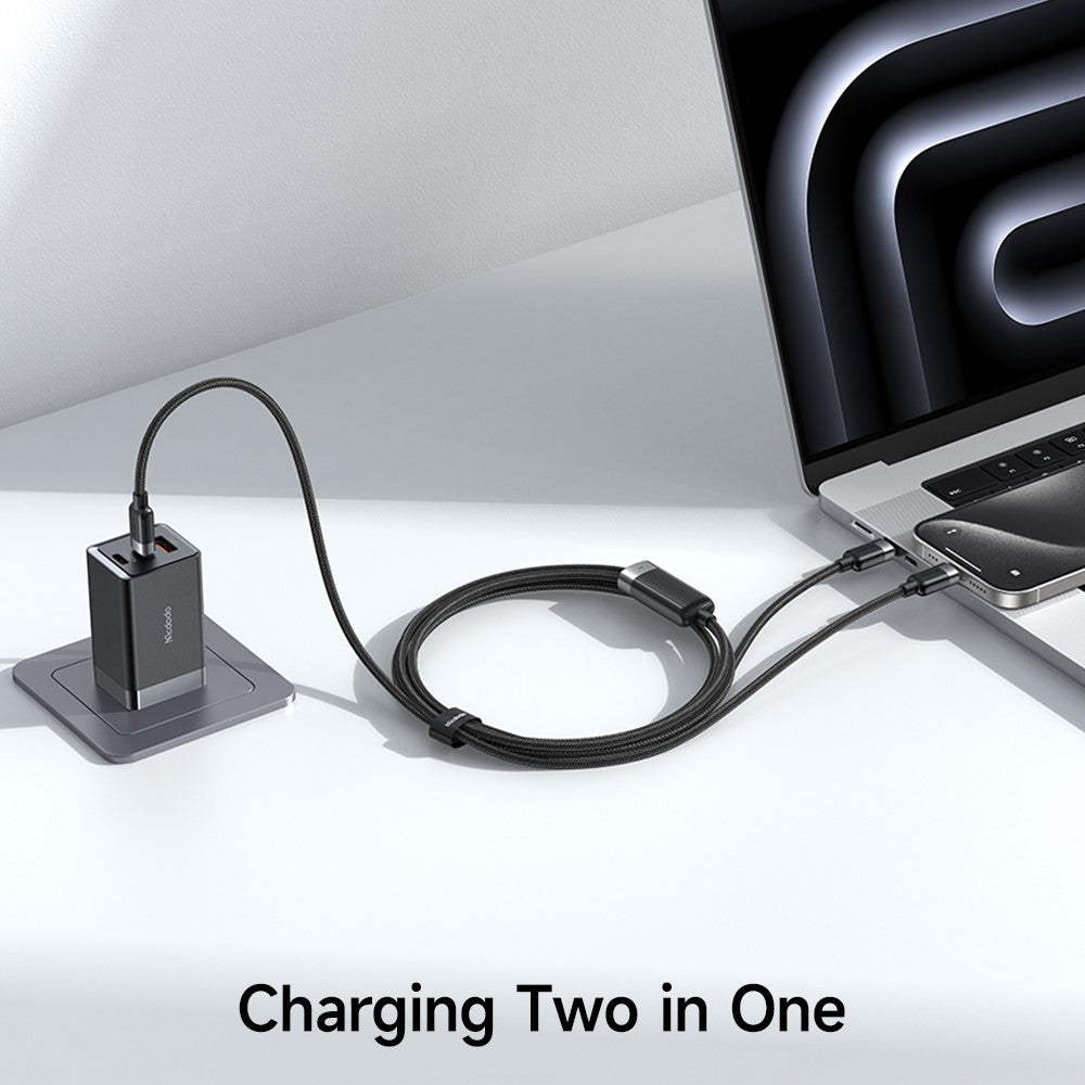 MCDODO CA-6780-IN-1 USB-C Hurtigopladningskabel To USB-C Porte 100W Opladningskabel 1,5m Flettet