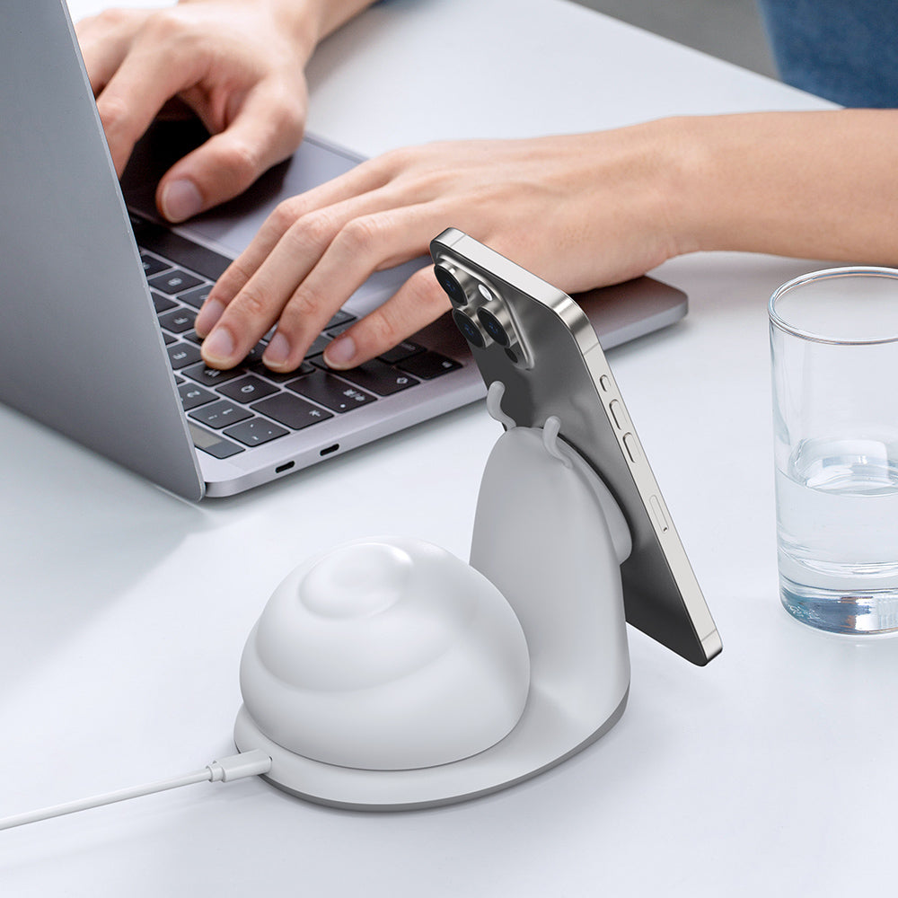 W11 Snegl Design Magnetisk Trådløs Oplader 15W Hurtig Opladningsstander med Natlys