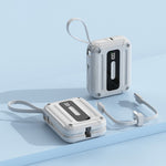 K33 10000mAh Powerbank med indbygget Type-C + 8-benet kabel, hurtig bærbar telefonoplader
