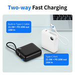 C1050 10000mAh Power Bank med Indbygget Type-C Kabel 22.5W Hurtig Opladning LED Display Bærbar Oplader