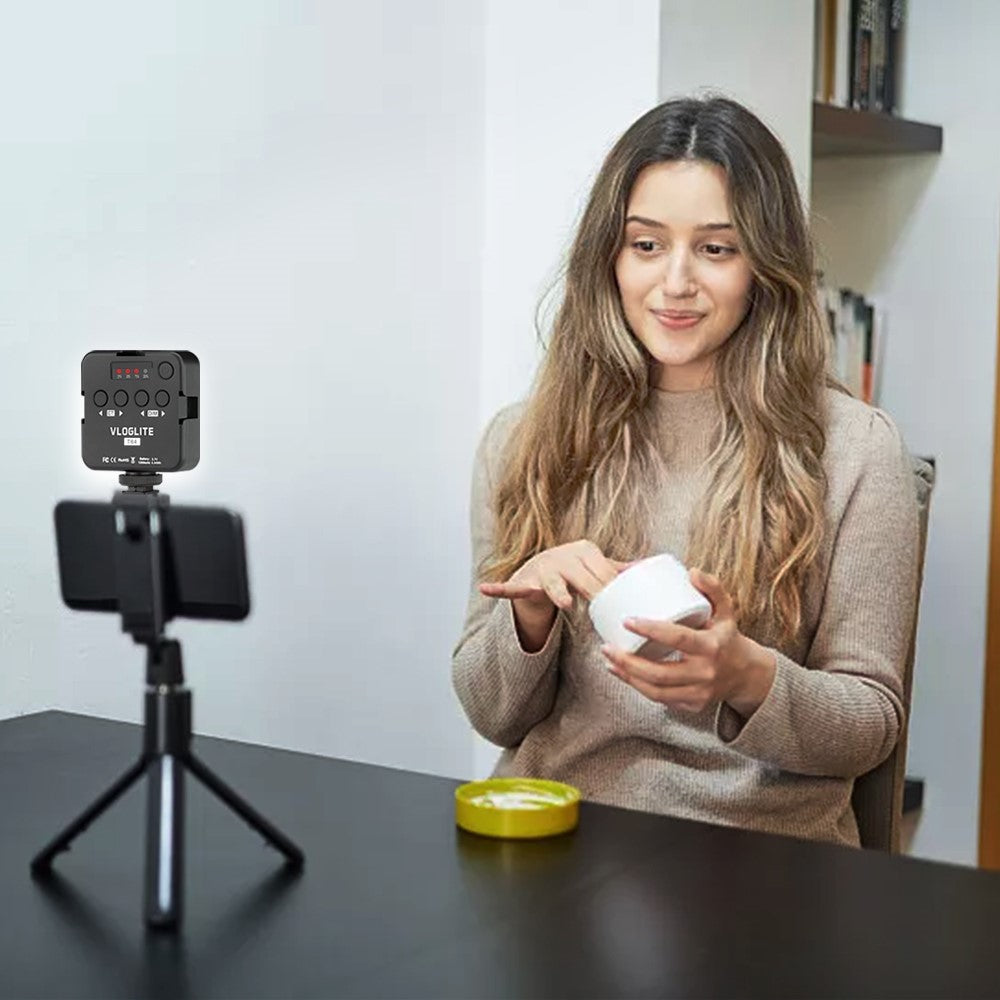 VLOGLITE T64 Portable Cell Phone Video Fill Light Photography Beauty Light Small LED Fill Light