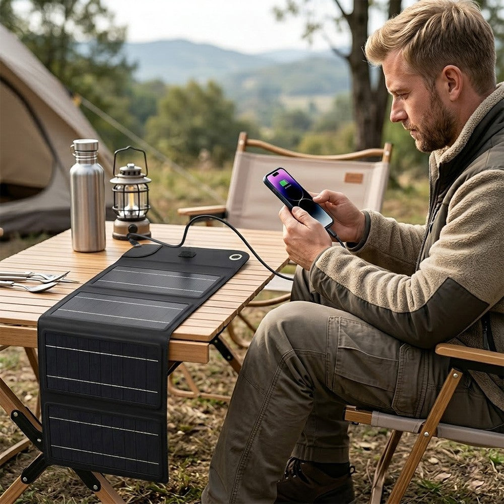 10W Solar Panel Charger 4-Fold Portable Power Bank with USB-C Output for Outdoor Camping