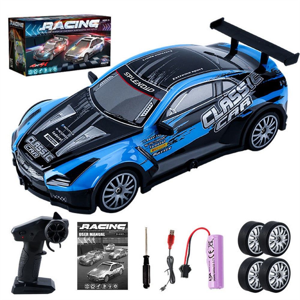 KY-S205 GTR Style 1/20 4WD RC Höghastighetsdriftbil med Ljus Fjärrstyrd Leksaksbil